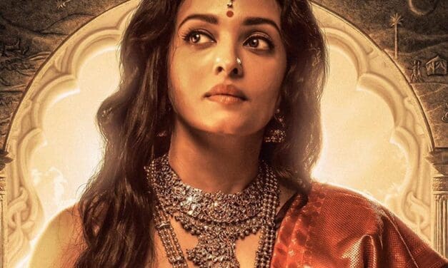 રાણી બનેલી ઐશ્વર્યાની સુંદરતા પર ફેન્સ આફરીન, પોનીયિન સેલ્વન ફિલ્મનું પોસ્ટર રિલીઝ