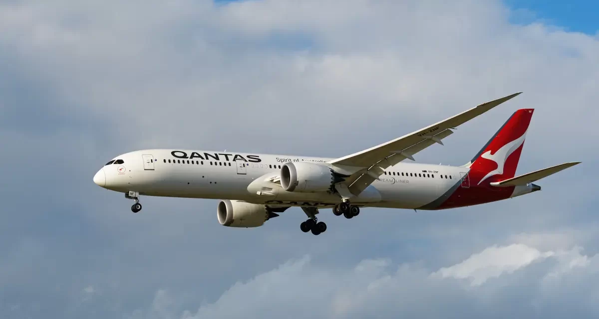 Qantasને $90 મિલિયનનો દંડ: કર્મચારીઓને ગેરકાયદેસર રીતે છૂટા કરવા બદલ ઐતિહાસિક સજા