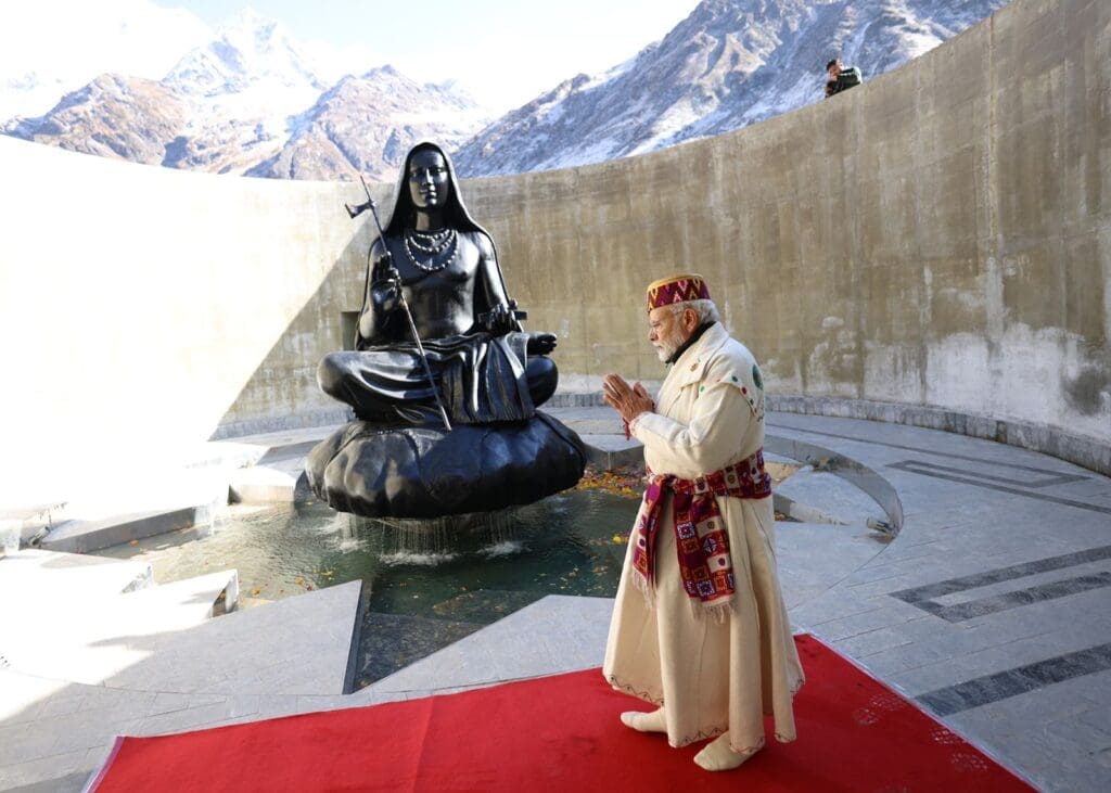 kedarnath, badrinath, Narendra Modi, Pm Modi, Uttrakhand, પીએમ મોદી, કેદારનાથ, બદ્રીનાથ, નરેન્દ્ર મોદી, 