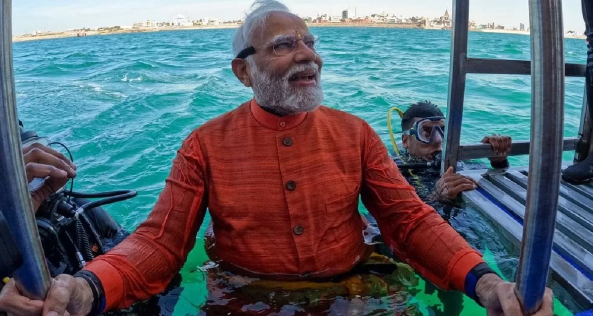 PM મોદી દ્વારા દ્વારકાના દરિયામાં સ્કૂબા ડાઇવિંગનો આનંદ