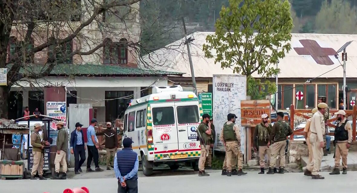 આતંકી હુમલામાં 3 ગુજરાતીનાં મોત, ભાવનગરના બે તથા સુરતના એક વ્યક્તિનું મૃત્યું