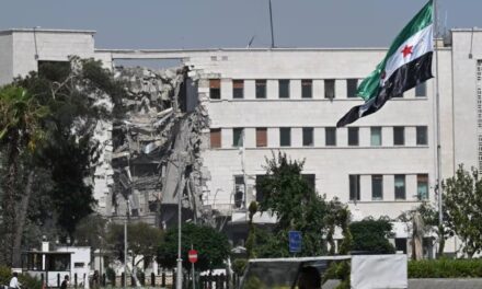 હવે ઇઝરાયેલ અને સિરીયા વચ્ચે યુદ્ધ શરૂ થયું : દમિશ્ક પર હવાઇ હુમલા