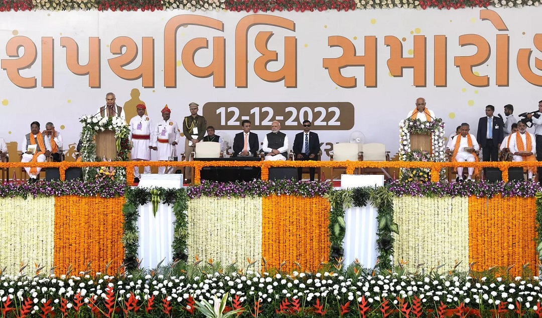 ગુજરાતમાં મંત્રીમંડળનું વિસ્તરણ: 17 ઑક્ટોબરે મહાત્મા મંદિરમાં શપથવિધિ