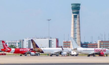 દિલ્હી એરપોર્ટ પર ATC સિસ્ટમમાં ટેક્નિકલ ખામી: 100 થી વધુ ફ્લાઇટ્સમાં વિલંબ