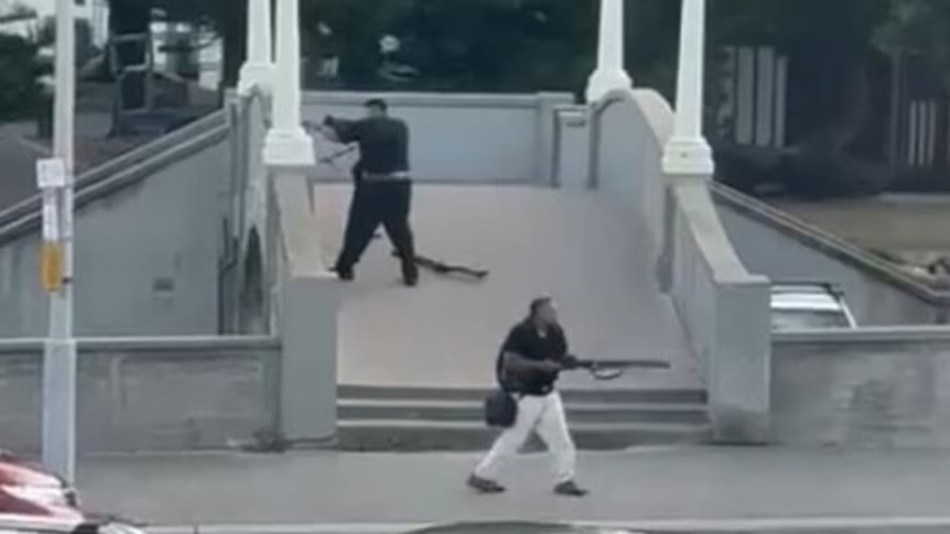 બોન્ડી હુમલાના આતંકી સાજિદ ભારતીય પાસપોર્ટ પર ગયો હતો ફિલિપાઇન્સ !