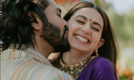 કિંજલ દવે અને પરિવાર નાત બહાર : સિંગરનો સંઘર્ષ અને 21મી સદીમાં જ્ઞાતિવાદનો પડકાર !