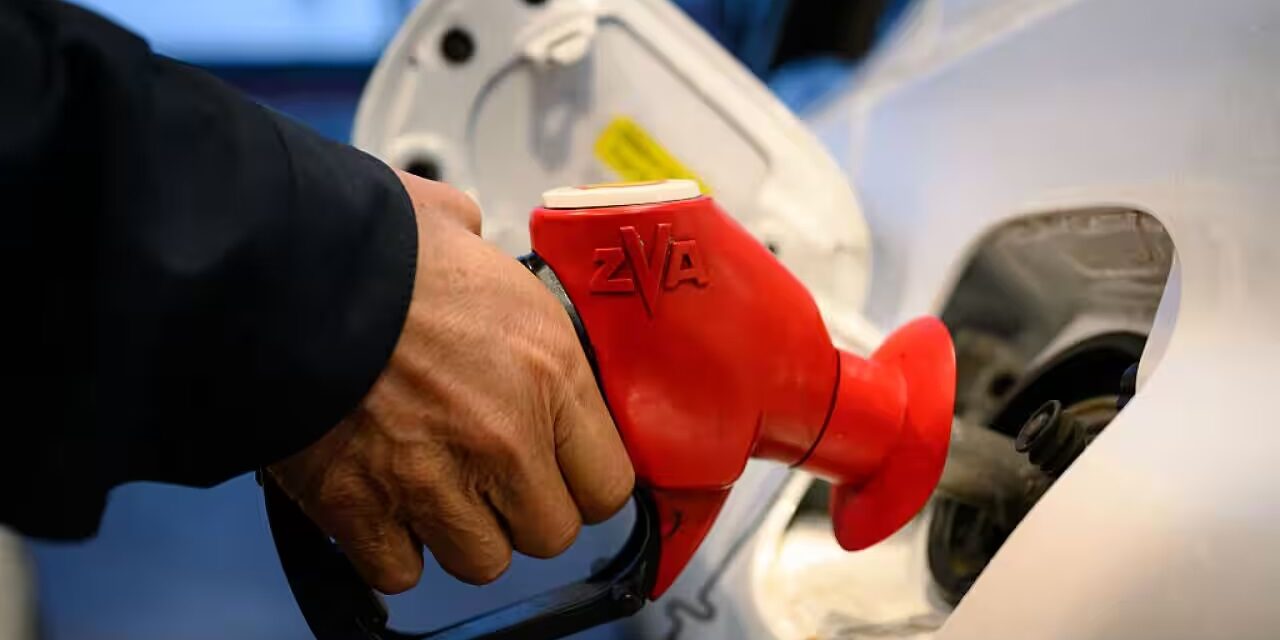 ઓસ્ટ્રેલિયા: સંકટ વચ્ચે Fuel ટેક્સમાં 50% નો ઘટાડો