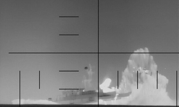 હિંદ મહાસાગરમાં અમેરિકાનો મોટો પ્રહાર: શ્રીલંકા નજીક ઈરાની યુદ્ધજહાજ ડૂબાડ્યું, 87નાં મોત