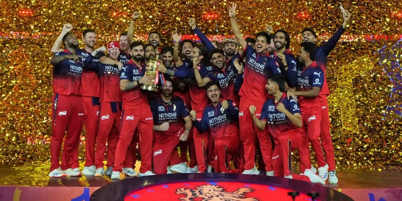 RCB સતત બીજા વર્ષે ચેમ્પિયન, ગુજરાતને ફાઇનલમાં 5 વિકેટે કચડ્યું